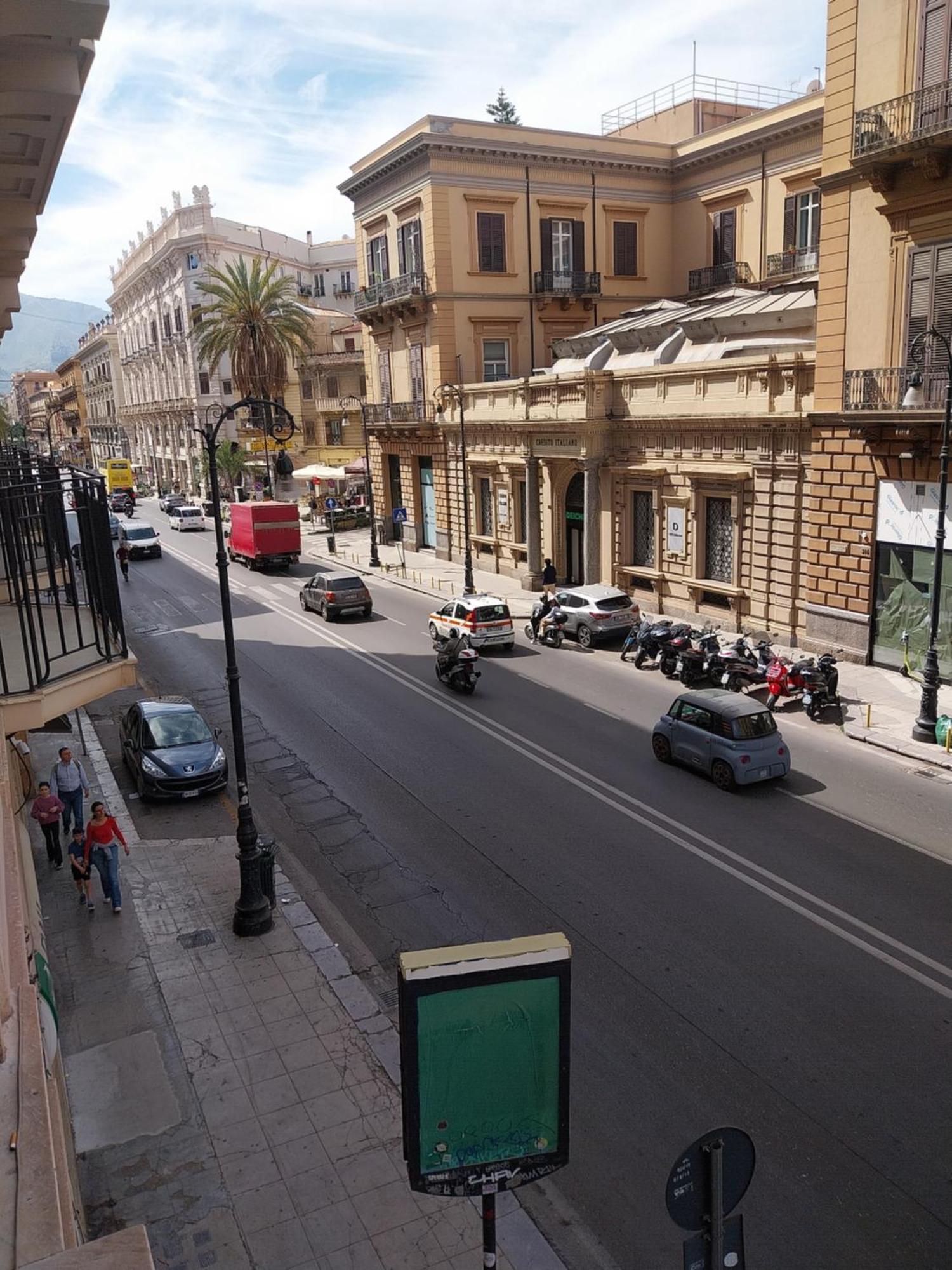 315 Via Roma Rooms Centro Palermo Dış mekan fotoğraf