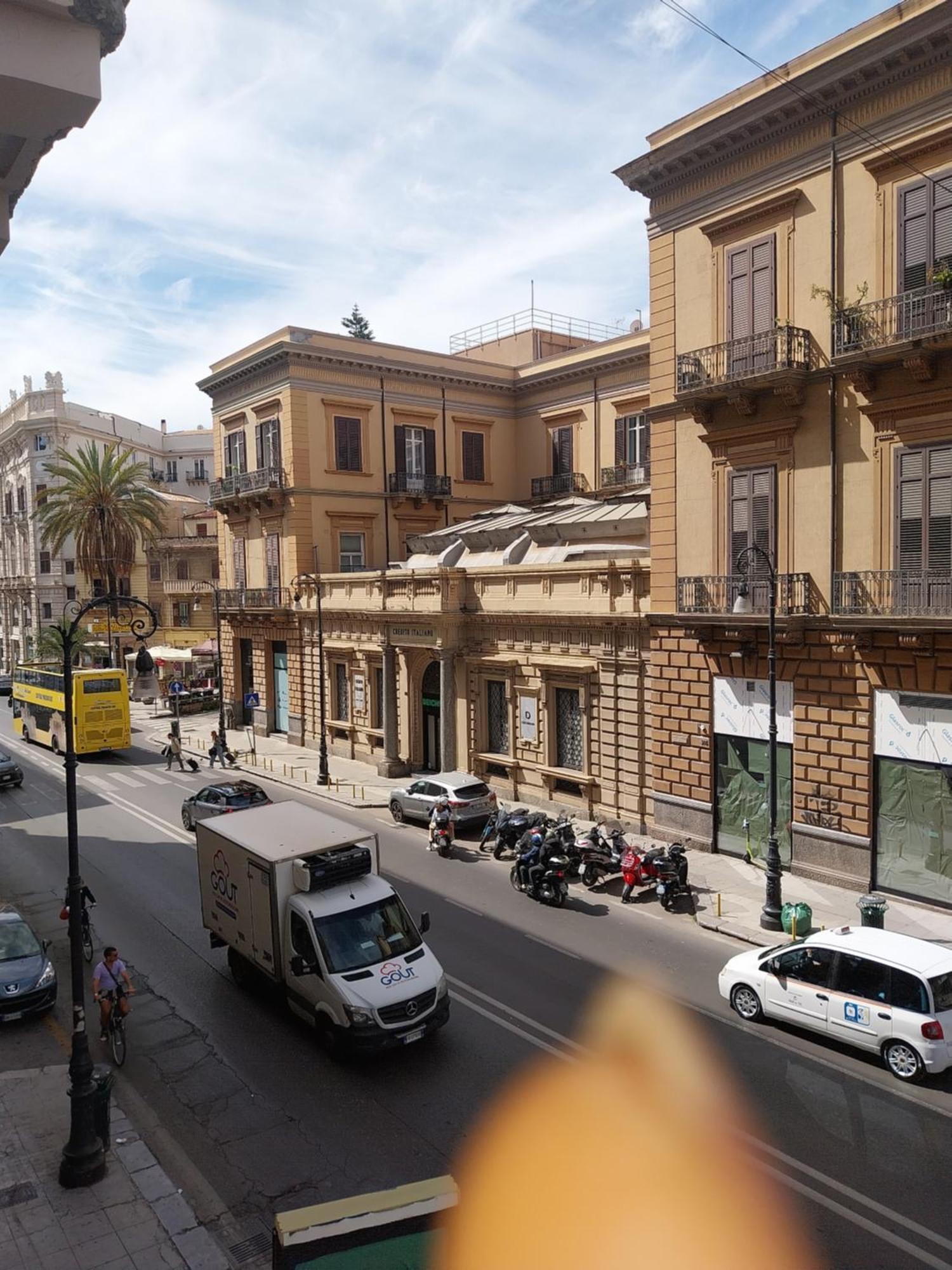 315 Via Roma Rooms Centro Palermo Dış mekan fotoğraf